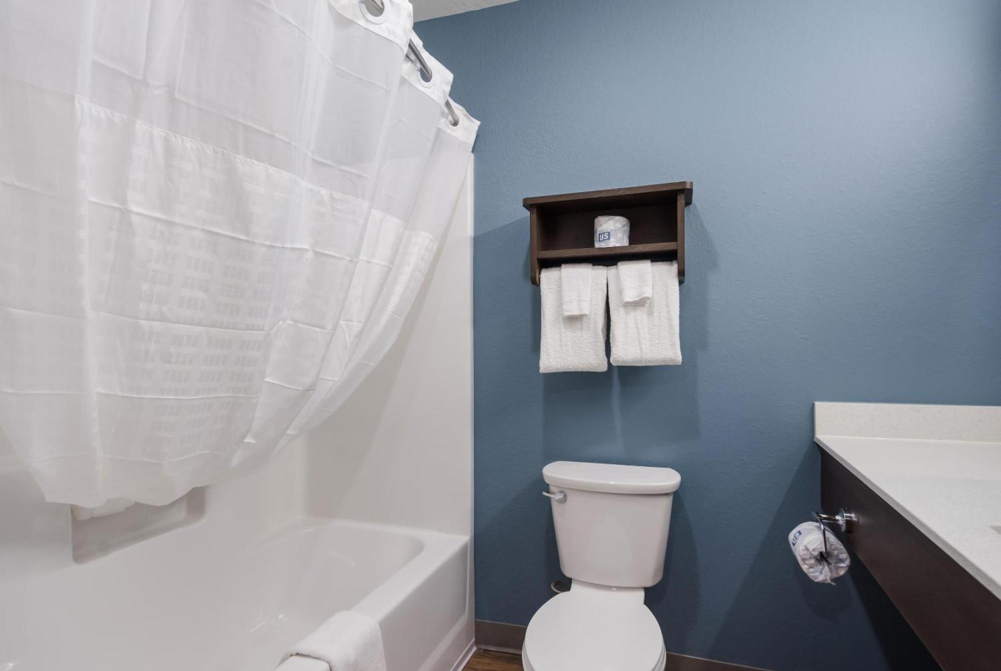 Woodspring Suites Tampa Airport North Veterans Expressway Экстерьер фото