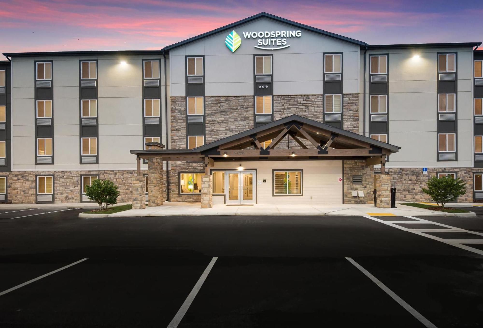 Woodspring Suites Tampa Airport North Veterans Expressway Экстерьер фото
