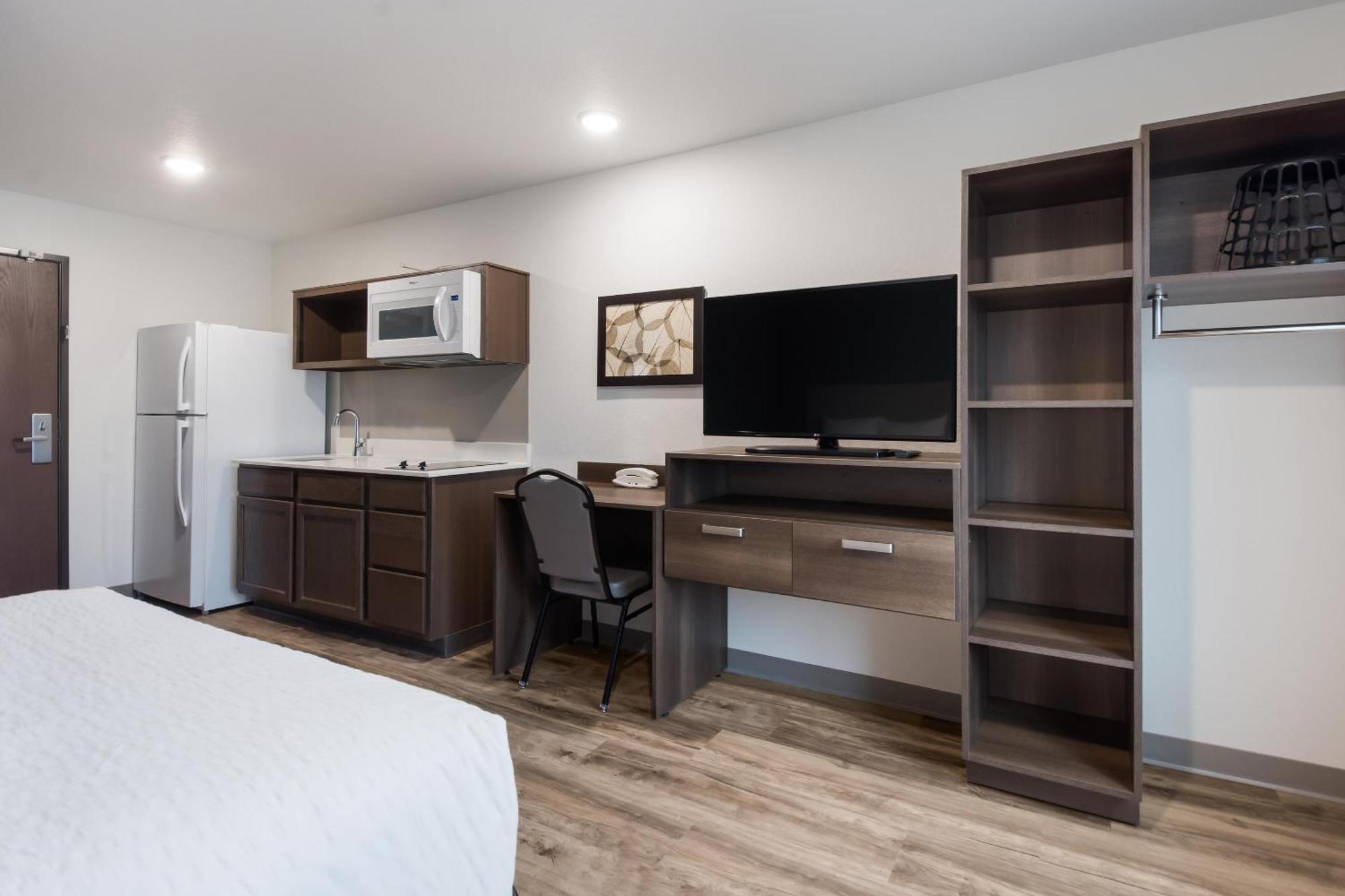 Woodspring Suites Tampa Airport North Veterans Expressway West Chase Экстерьер фото